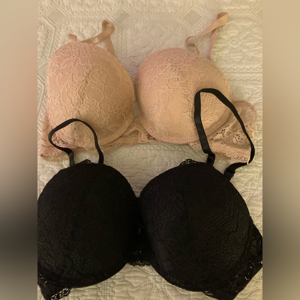 Super Sexy! 2-Kathy Ireland Push Up Slightly Padded Lace Bras 34C Both for $10